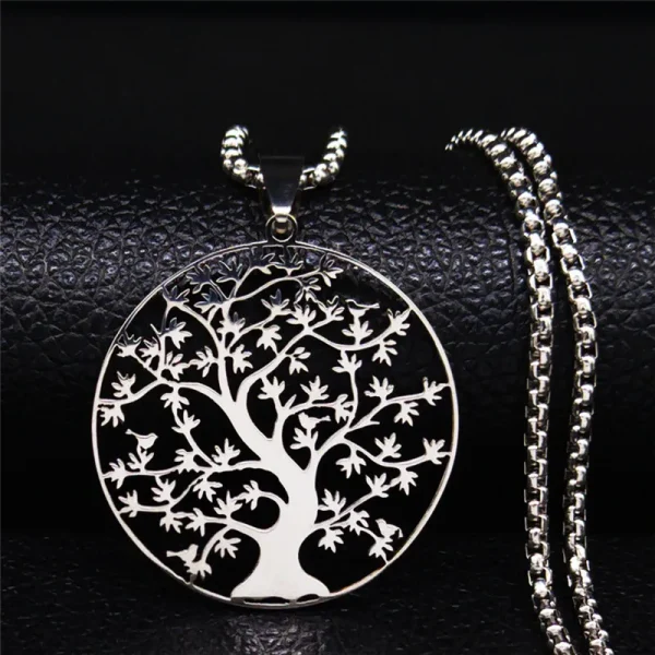 collier tendance argenté avec pendentif arbre de vie