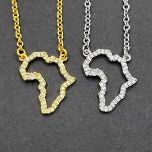 collier avec pendentif carte de l'Afrique
