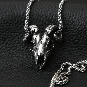 collier gothique tête de mouton vintage
