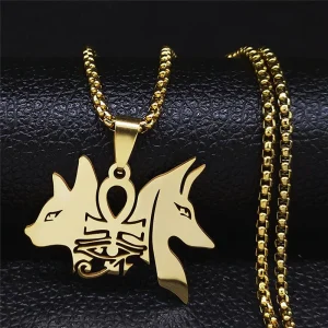 collier avec pendentif symbole Anubis