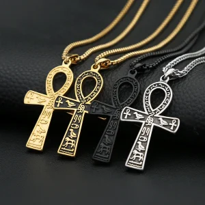 collier moderne avec croix Ankh égyptienne