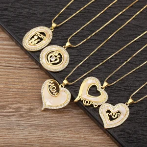 collier MOM en forme ovale