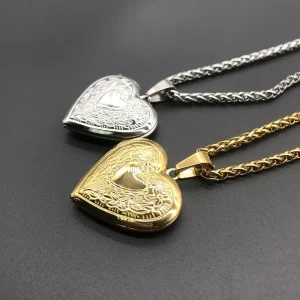 collier vintage avec message secret en forme de cœur