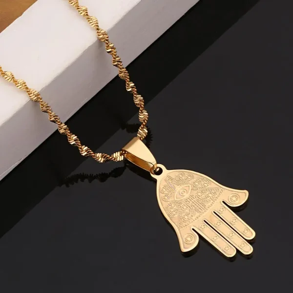 collier pendentif main de Fatima Hamsa