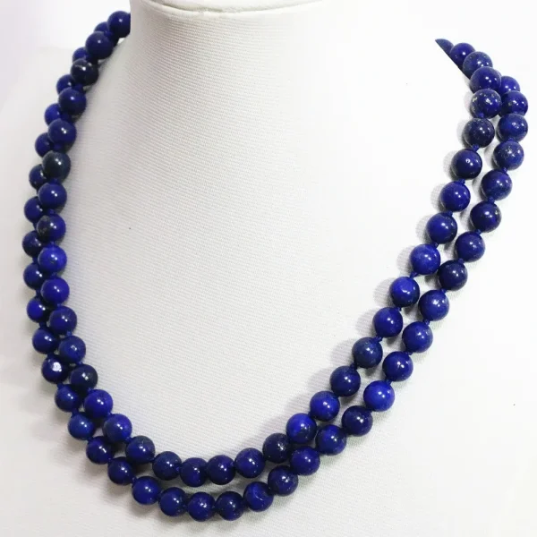 collier élégant en lapis-lazuli bleu