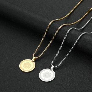 collier avec amulette d'Aphrodite