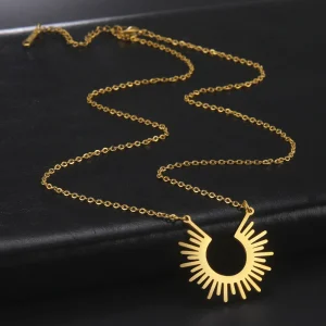 collier pendentif rayon de soleil en acier inoxydable
