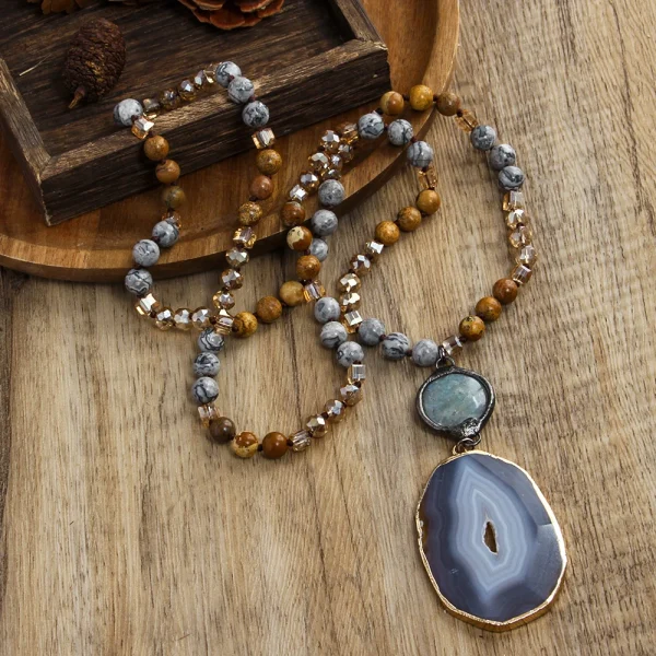 collier vintage bohème en labradorite