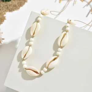 collier en perles de riz et coquillages