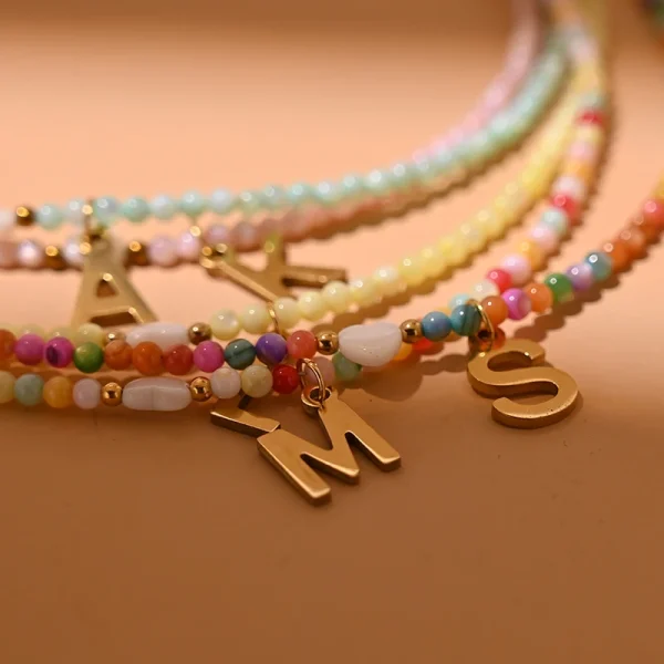 collier avec initiales en nacre