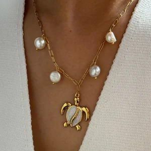 collier pendentif tortue en émail blanc