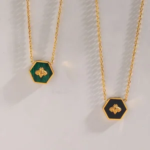 collier vintage abeille hexagonale