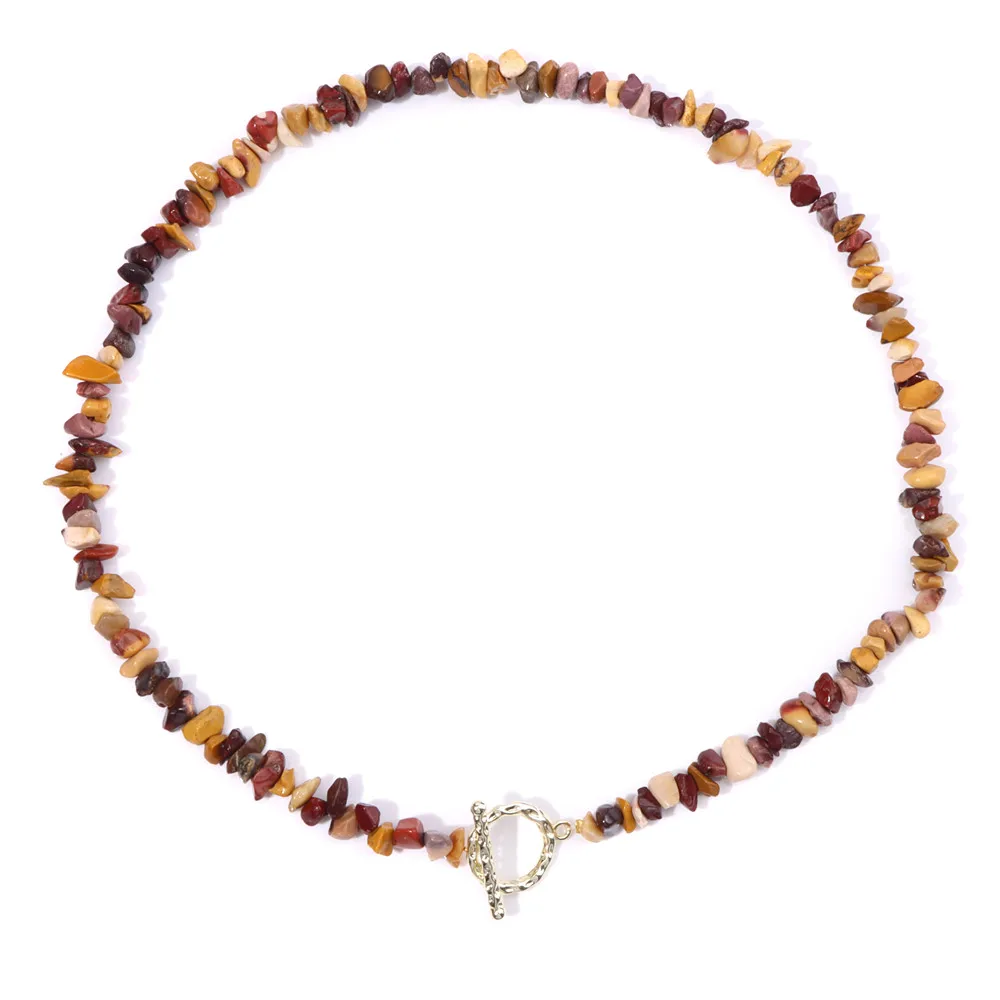 collier coloré en cornaline