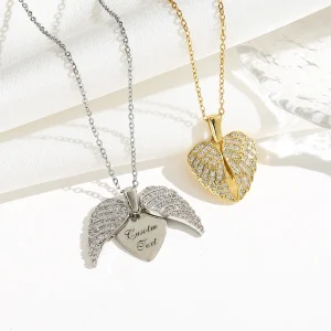 collier médaillon ailes d'ange avec strass