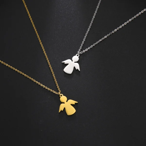 mini collier vintage chérubin ange ciel ailes